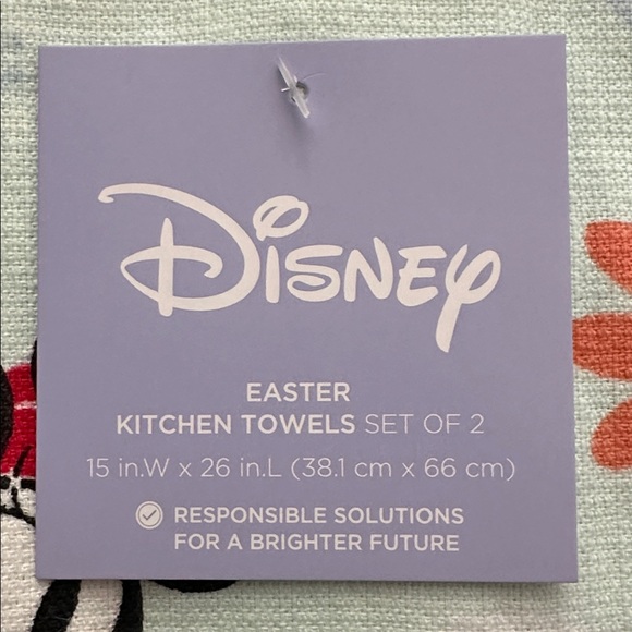 Mickey & Friends NWT 2-Pack Towel Set - Picture 4 of 5